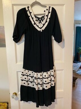 Vintage 1960s gauze peasant dress - Navy and White Polka Dot V-Neck Midi Dress